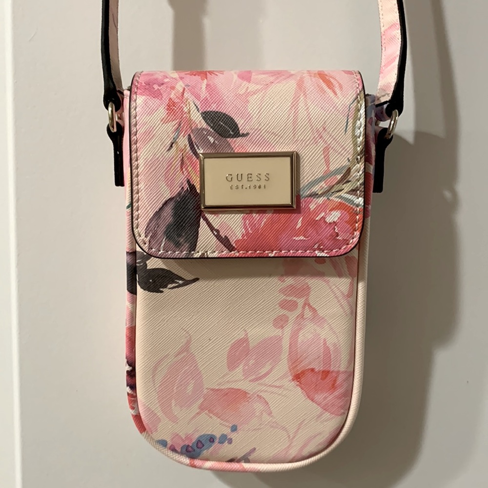 GUESS floral Pish Posh Chit Chat Phone Crossbody